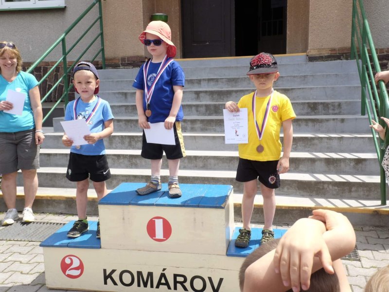 Komárov