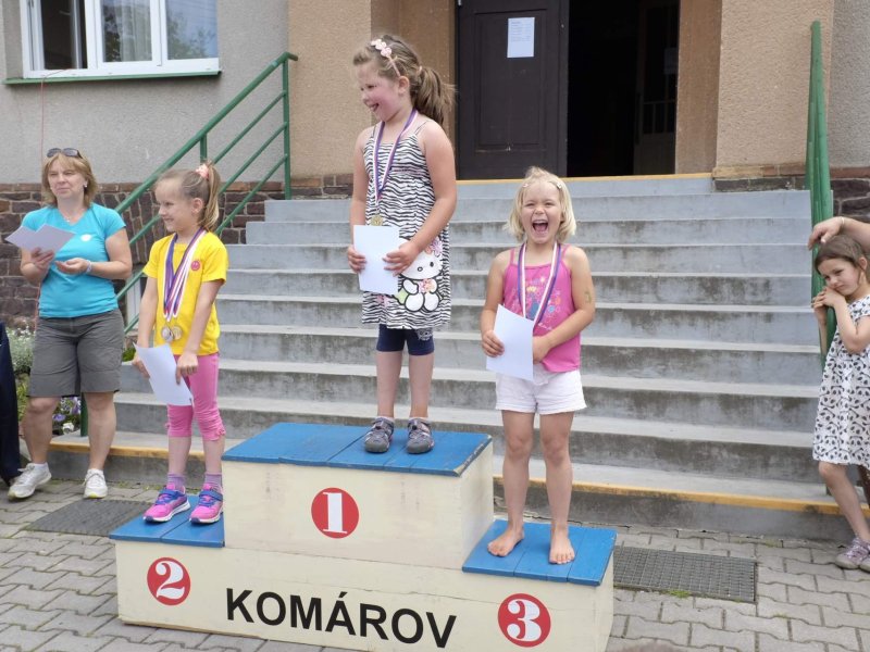 Komárov