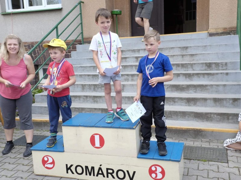 Komárov