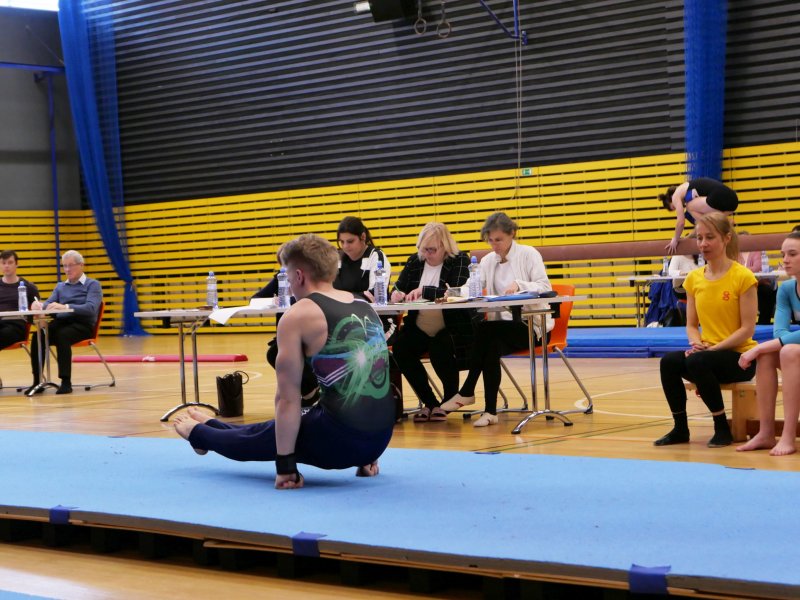 Závody v gymnastice v hale Věry Čáslavské