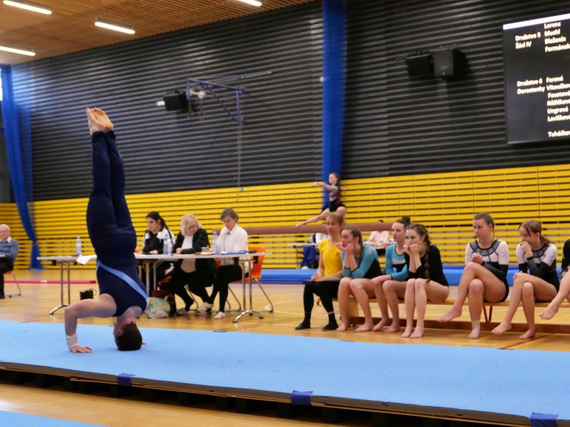 Závody v gymnastice v hale Věry Čáslavské