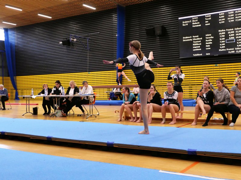 Závody v gymnastice v hale Věry Čáslavské