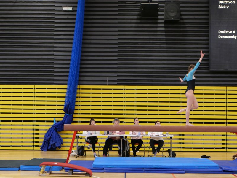 Závody v gymnastice v hale Věry Čáslavské