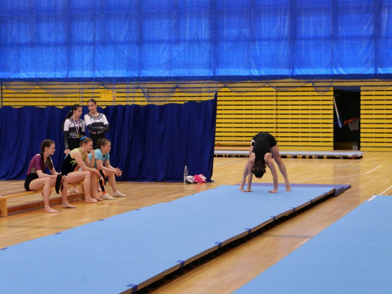 Závody v gymnastice v hale Věry Čáslavské